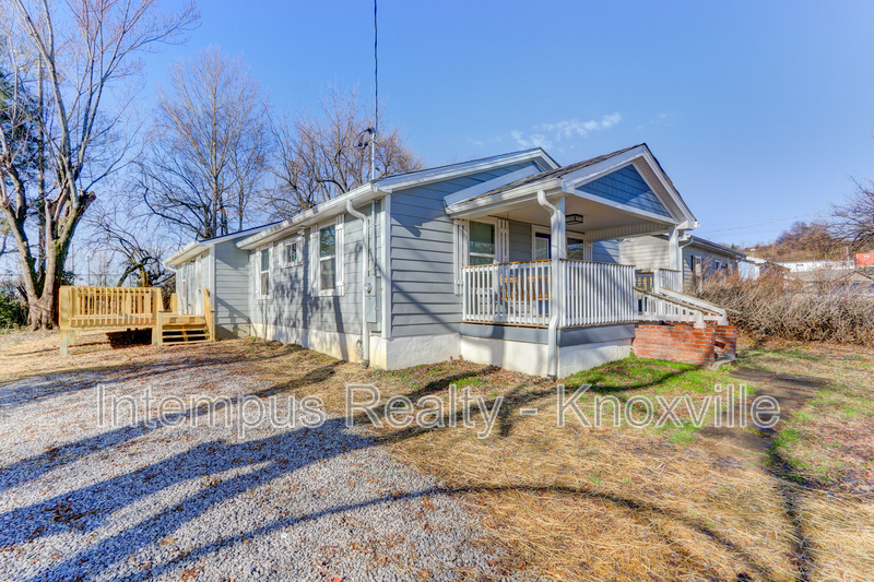Knoxville House: 605 Booth St
