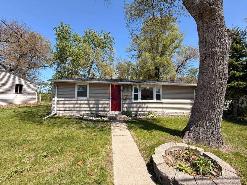 New Chicago House: 416 Van Buren Ave