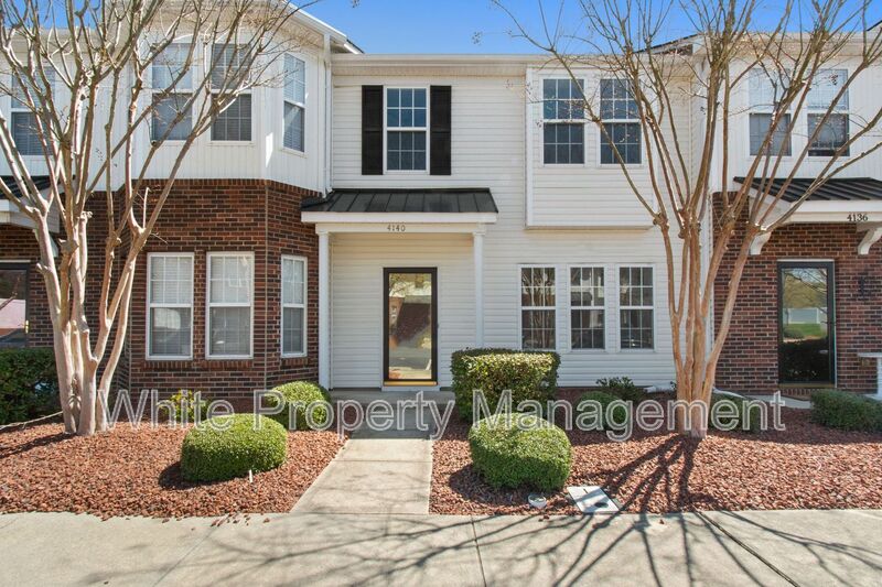 Concord Townhome: 4140 Kenton Glenn Court