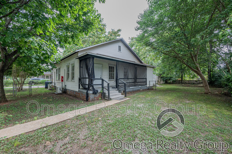 Huntsville Condo: 3208 Clopton St SW