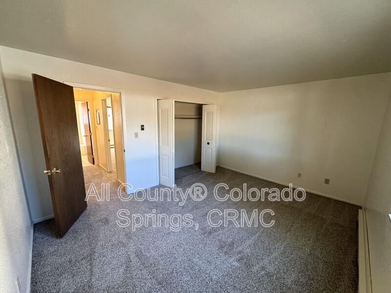 Main Rental Photo 10