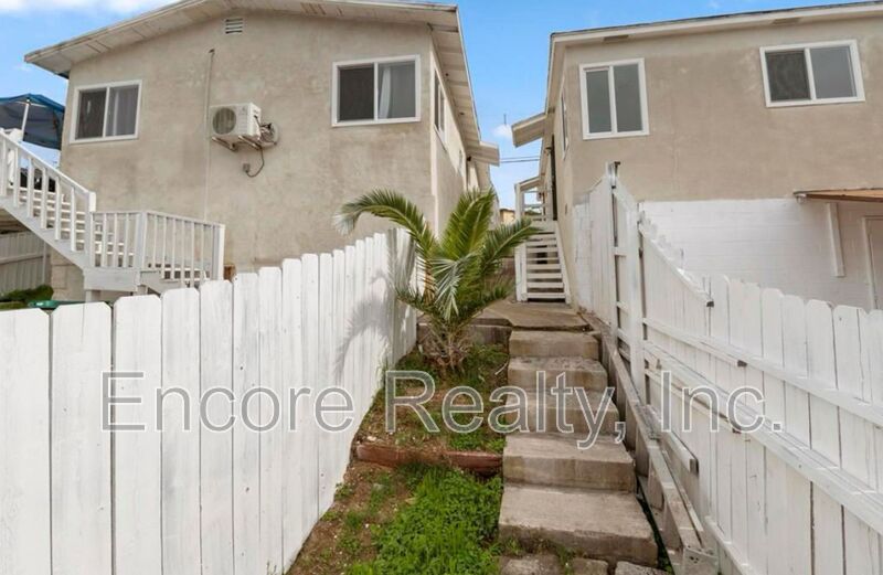 National City House: 2776 Vista Way