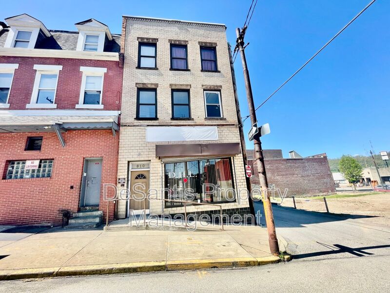 Homestead Condo: 810 Amity Street