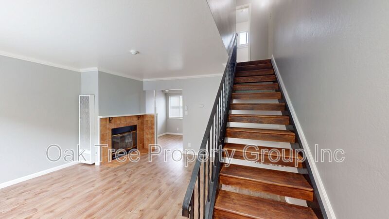 Petaluma House: 625 F Street