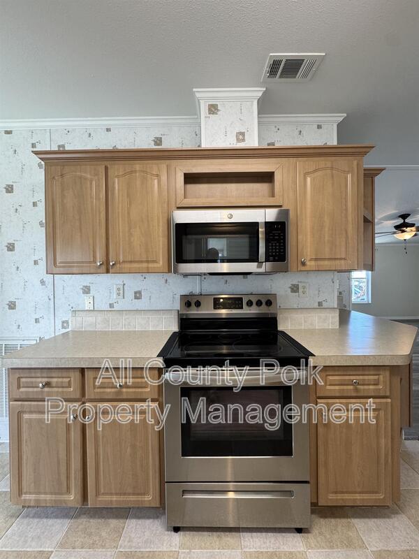 Main Rental Photo 10