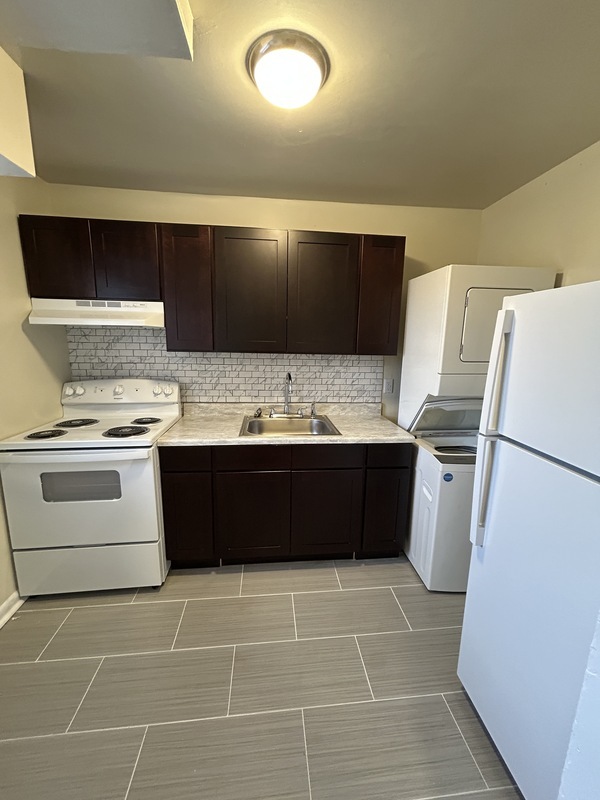 Richmond Townhome: 5200 Colindale Rd