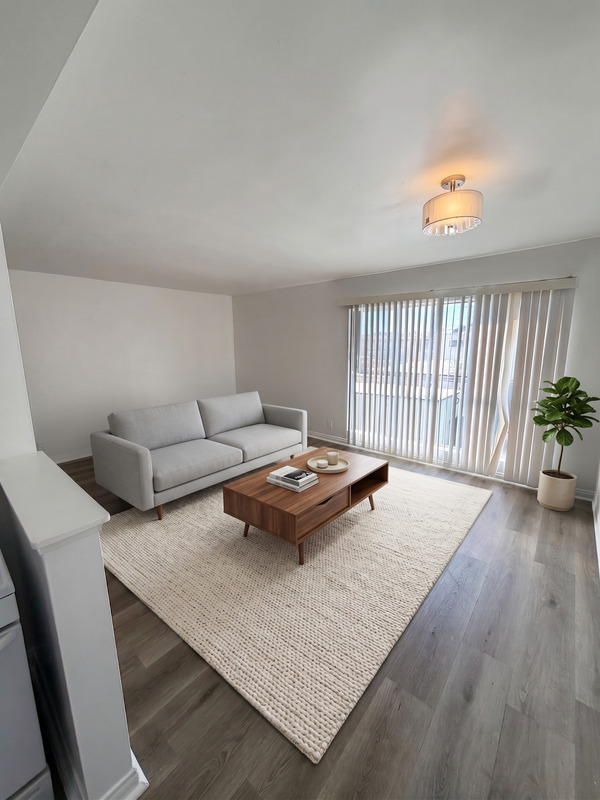 Anaheim Condo: 1822 W Sumac Lane