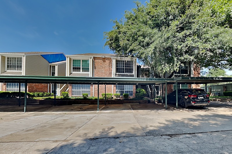 Dallas House: 8550 Fair Oaks Crossing Dr