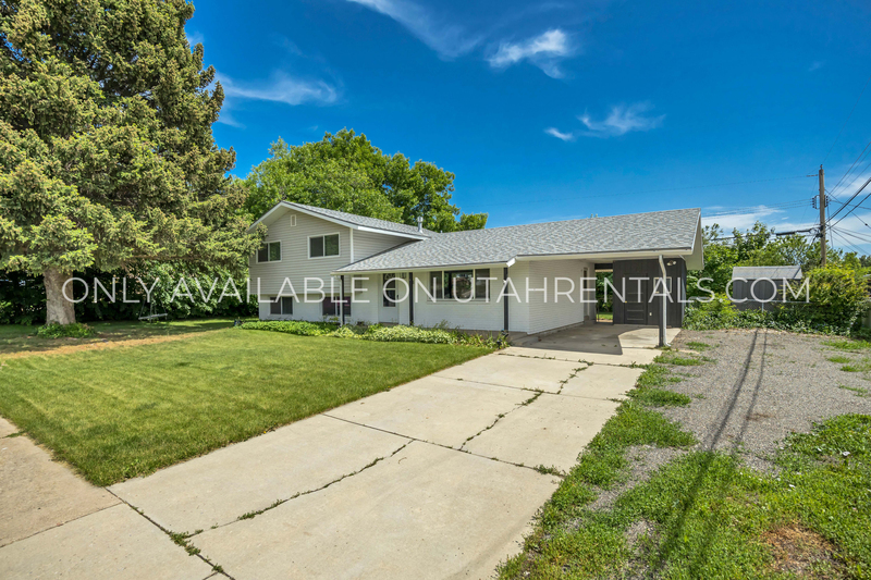 Kaysville House: 786 E 350 N