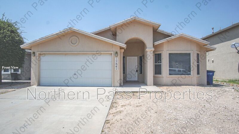 El Paso House: 12841 Tierra Ayala