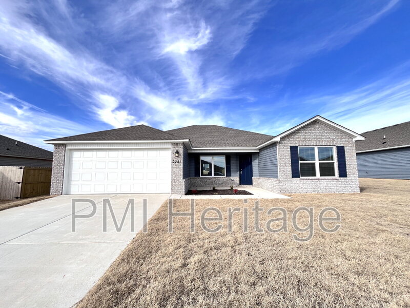 Pea Ridge House: 2721 Elliott St