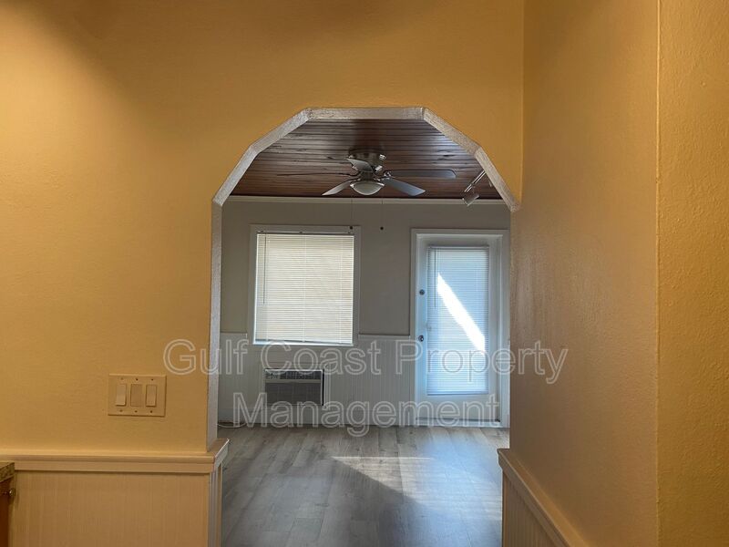 571 Olive Street Unit A FL 34223 - Photo 2