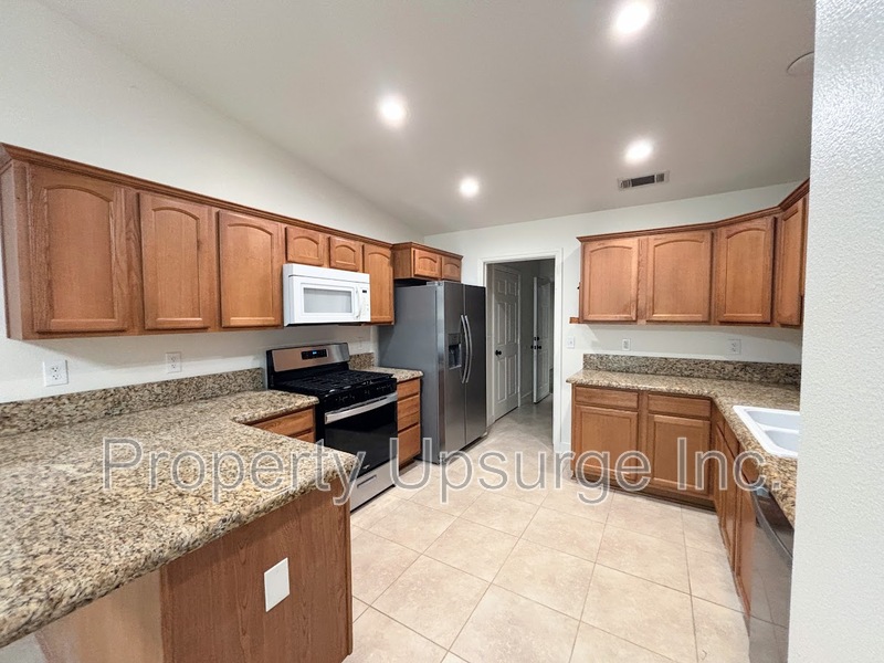 Cottonwood Condo: 3765 Silvario Court