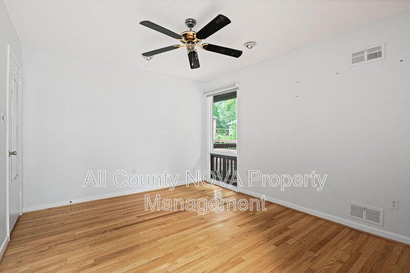 Main Rental Photo 37