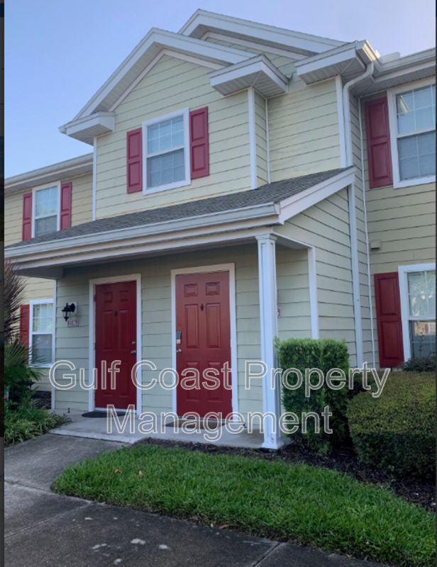 Bradenton Townhome: 4850 51st Street West