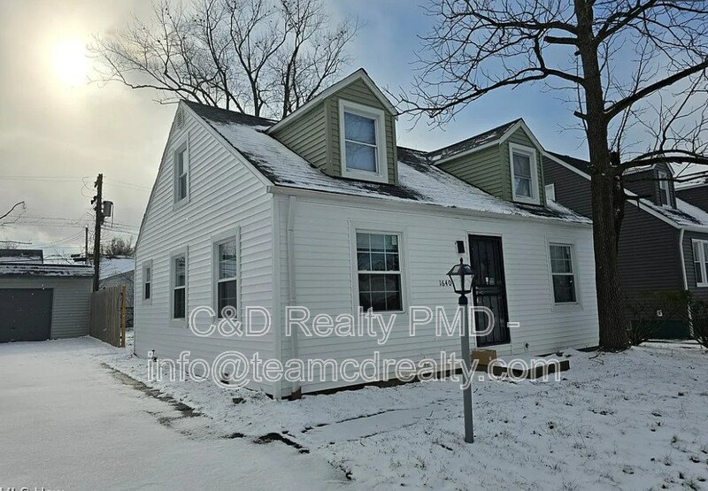 Cleveland House: 16404  Lotus Drive