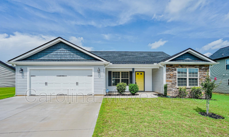 Simpsonville House: 249 Lockeland Park Drive