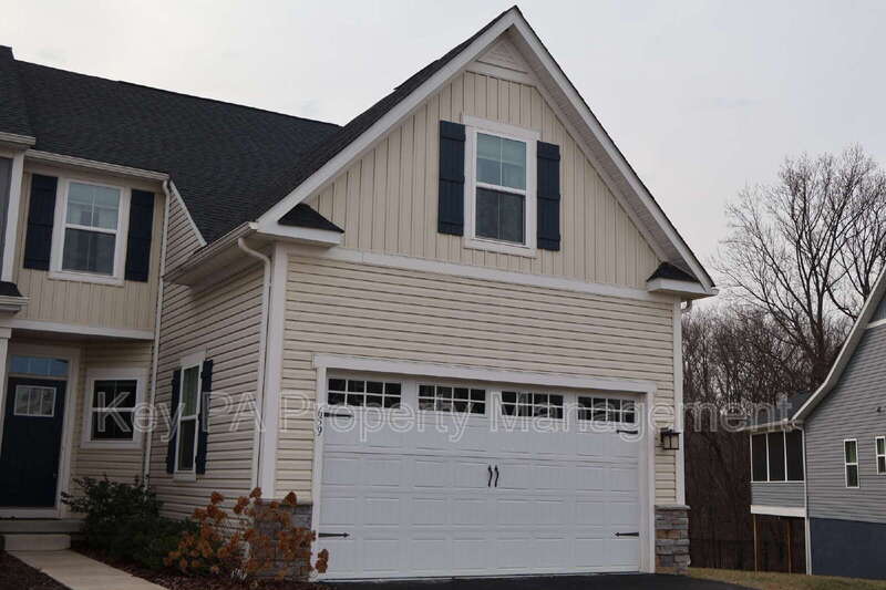 West Grove Condo: 659 Thomas Penn Drive