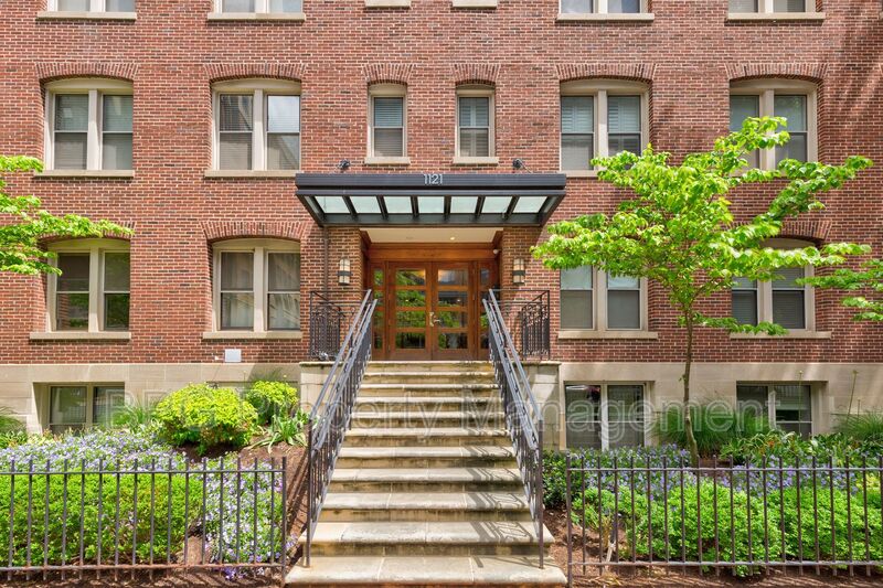 Washington Condo: 1121 24th ST. NW