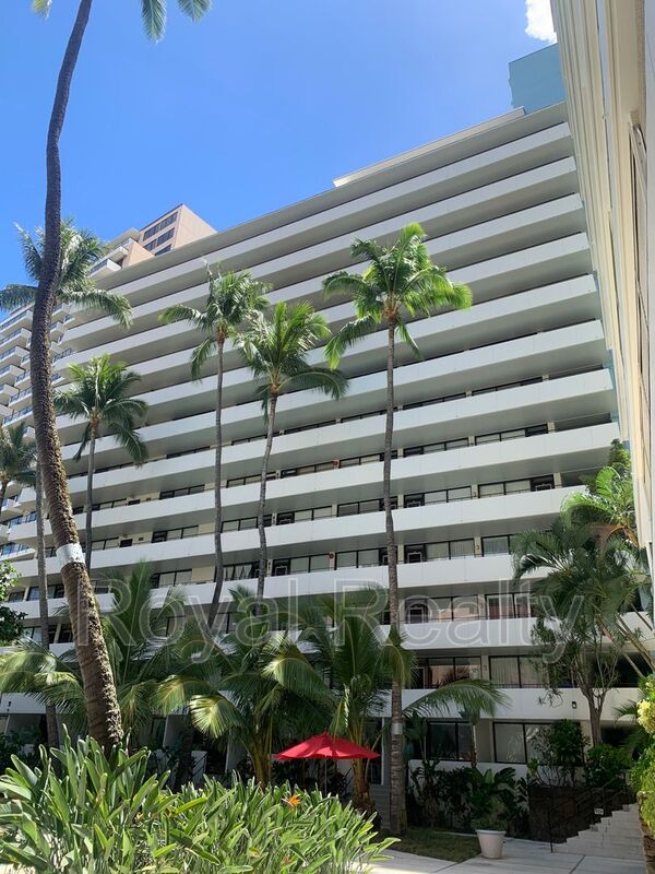 Honolulu Condo: 425 Ena Rd