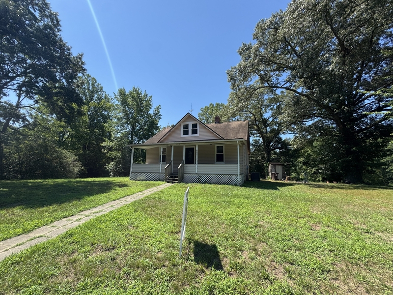 King George House: 12294 Mount Rose Drive