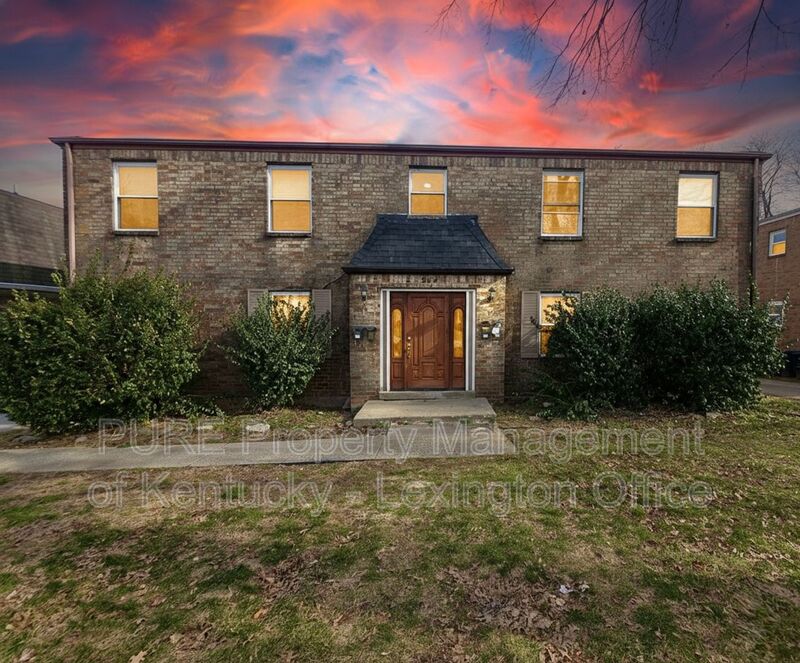 Frankfort Condo: 304 Quachita Trail