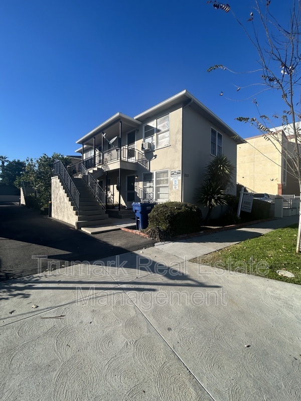 Glendale Condo: 1253 S Glendale Ave