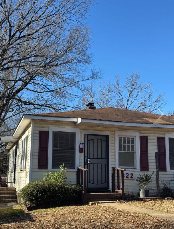 Charlotte House: 322 Harrison St