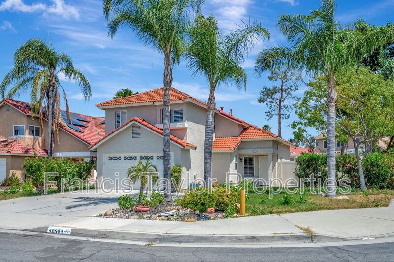 Temecula House: 42344 Via Consuelo