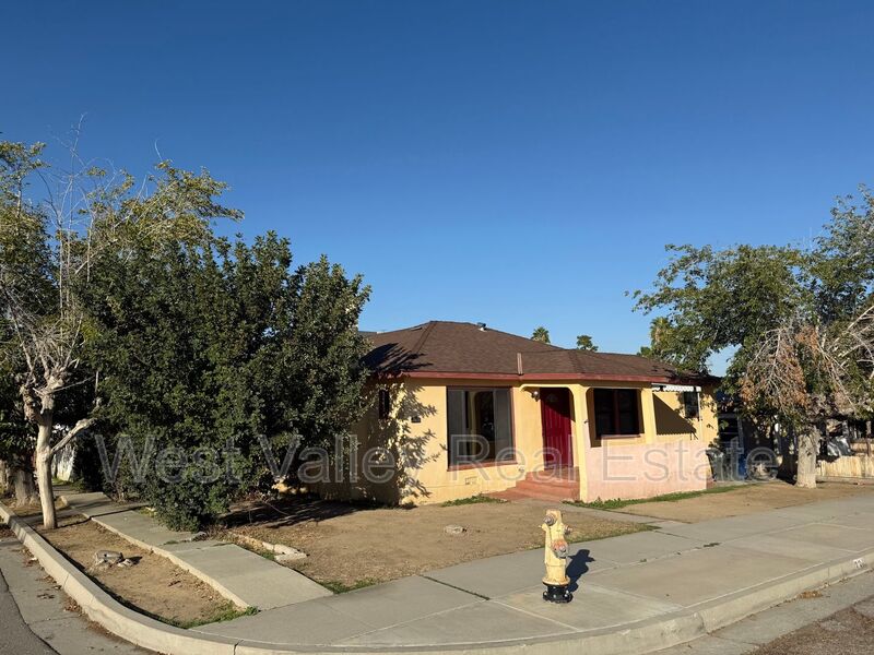 Taft House: 334 B Street