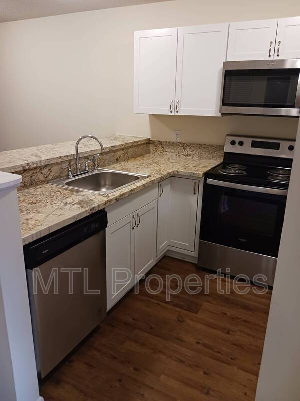 Rock Hill Condo: 1674 Eagles Place - 1