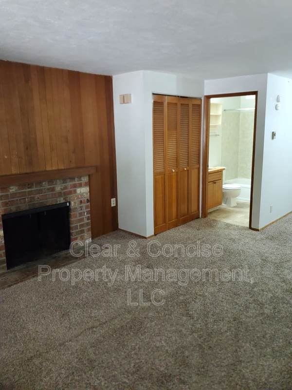 Eugene Condo: 411 W. 15th Ave #1