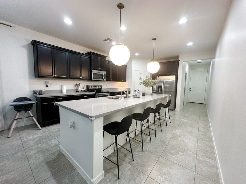 Maricopa House: 41602 W Anne Ln