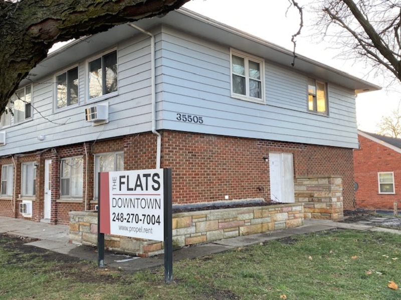 Wayne Condo: 35505 Michigan - Apt 8