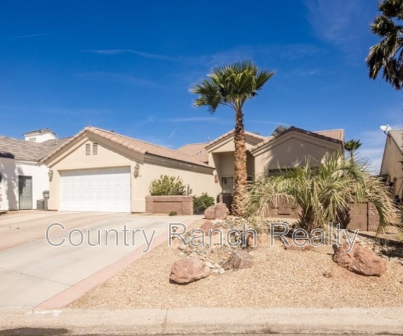 Fort Mohave House: 1961 East Lipan Boulevard