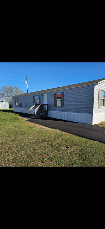 Lumberton House: 2549 Lowe rd Lot 7