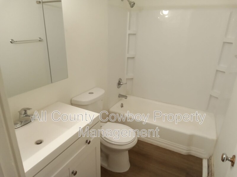 Main Rental Photo 10