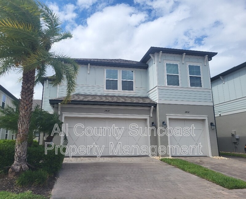 Clearwater House: 2434 Foggy Creek Cir