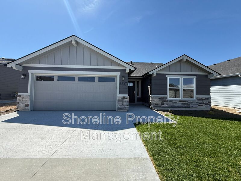 Nampa House: 5563 E Garby St
