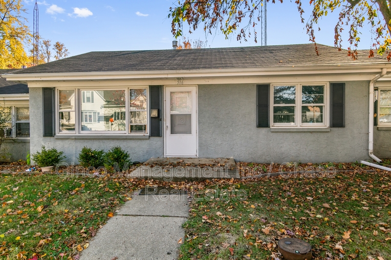 Bradley Condo: 522 West Lawn Street - 1