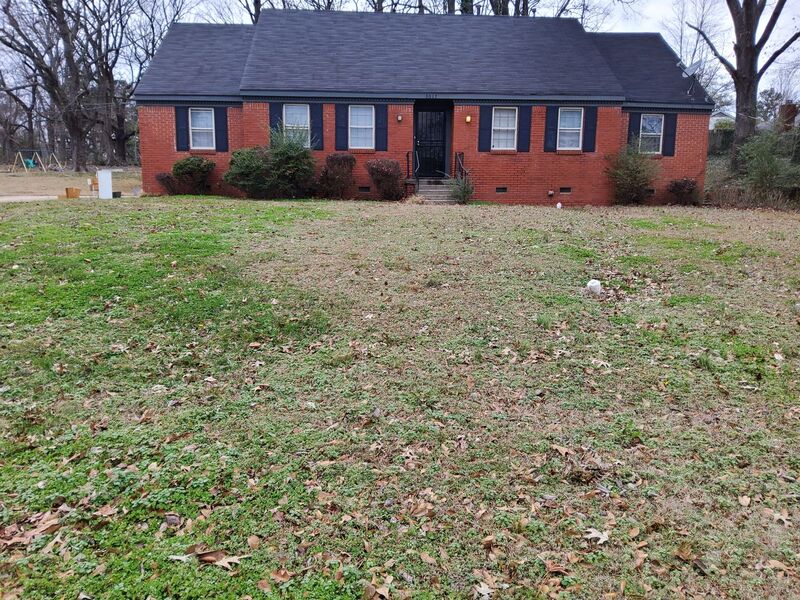 Memphis House: 3017 Bluefield St