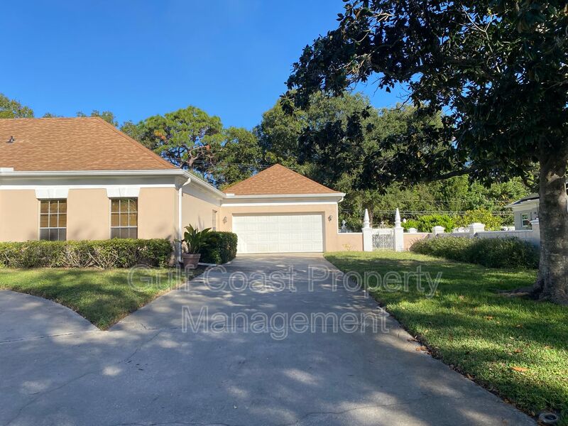 14 Golf View Drive Englewood FL 34223 - Preview 3