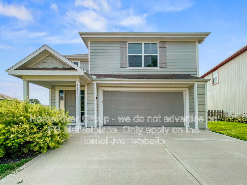 Lees Summit House: 3301 SW Arbor Ln