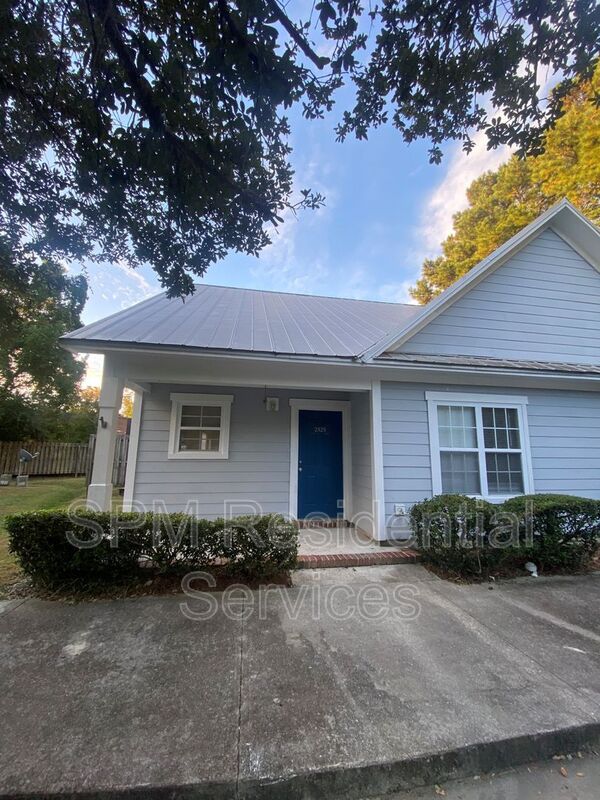 Wilmington House: 2512 Ebb Tide Ln