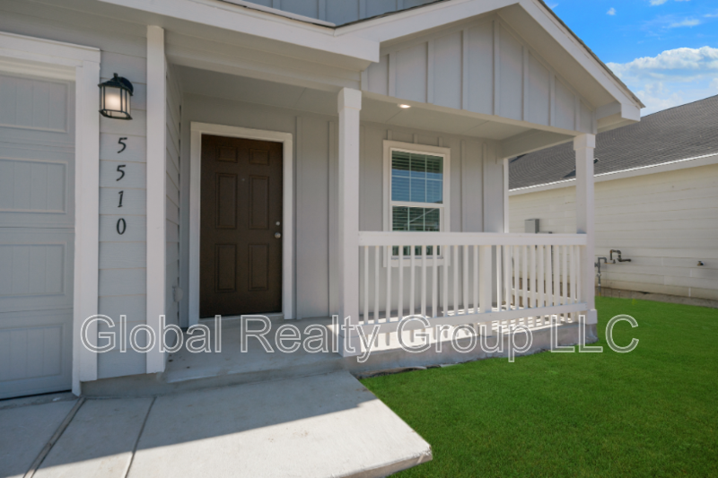 Saint Hedwig House: 5510 Basil Chase