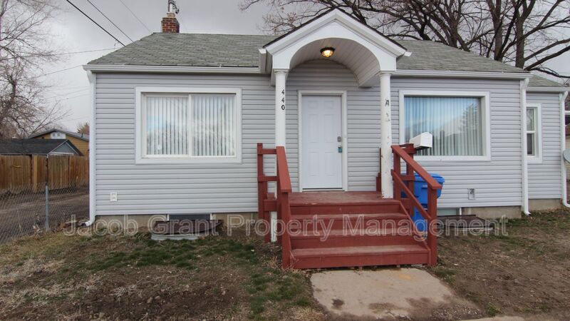 Pocatello House: 440 E Sutter Street