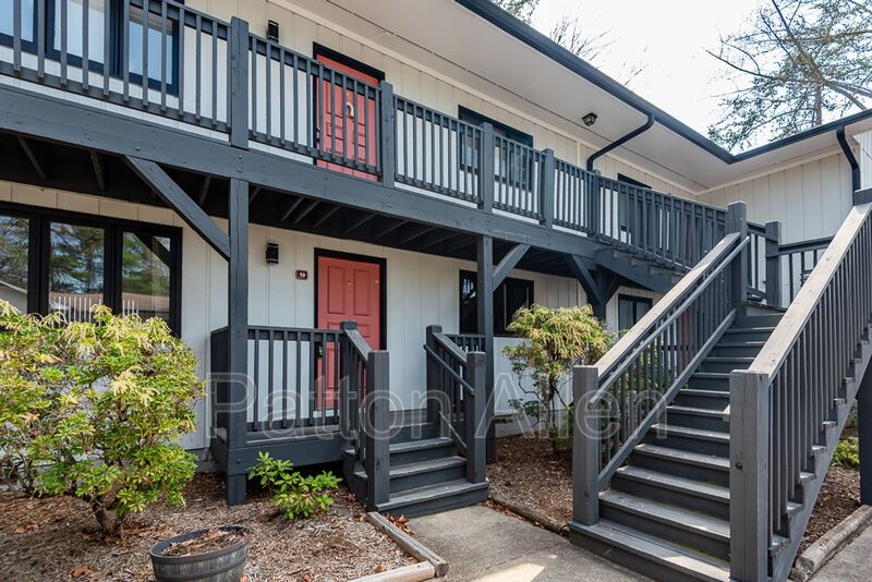 Arden Condo: 112 Glenn Bridge Road