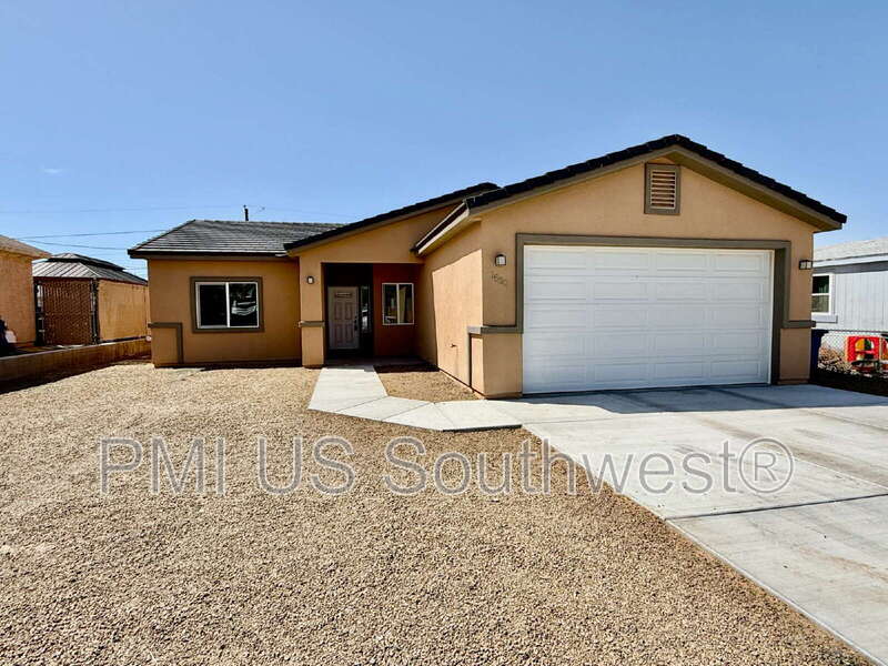 Bullhead City House: 1530 Jose Ave