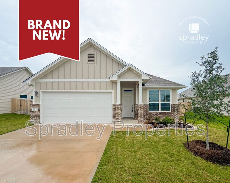 Temple House: 8112 Pineridge Wy