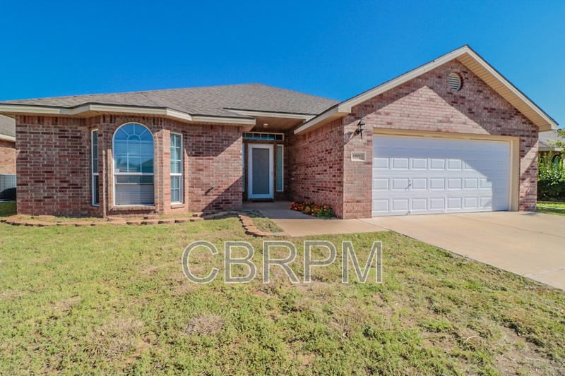 Lubbock House: 6808 88th St